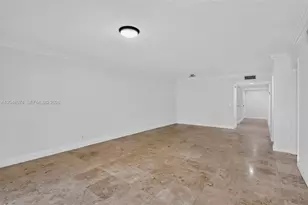 359 Lakeview Dr, Weston, FL 33326 - Photo 19