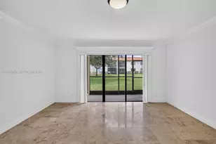 359 Lakeview Dr, Weston, FL 33326 - Photo 17