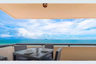 2555 Collins Ave #1101, Miami Beach, FL 33140 - Photo 21