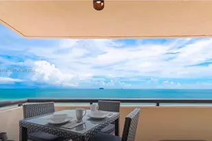 2555 Collins Ave, Miami Beach, FL 33140 - Photo 21