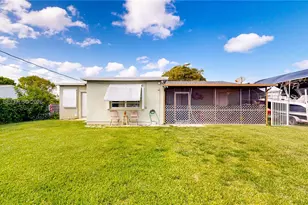 1560 NE 12th St, Homestead, FL 33033 - Photo 41