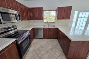 14758 SW 9th Ln, Miami, FL 33194 - Photo 7