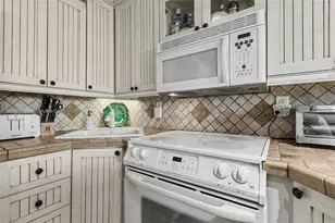1801 S Surf Rd, Hollywood, FL 33019 - Photo 15
