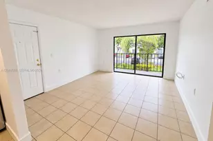 7095 NW 179th St, Hialeah, FL 33015 - Photo 5