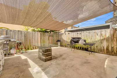 3368 SE 1st St, Homestead, FL 33033 - Photo 23