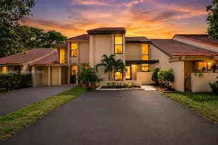 11621 SW 90th St, Miami, FL 33176 - Photo 1