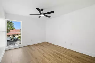 11621 SW 90th St, Miami, FL 33176 - Photo 21