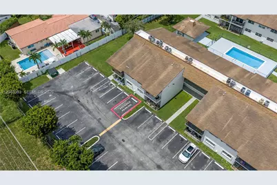 9520 SW 8th St #203, Miami, FL 33174 - Photo 25