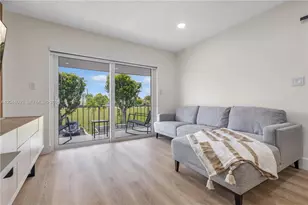 9520 SW 8th St, Miami, FL 33174 - Photo 11