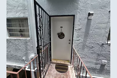 1555 W 44th Pl #235, Hialeah, FL 33012 - Photo 39