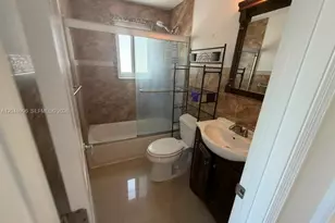 655 85th St, Miami Beach, FL 33141 - Photo 23