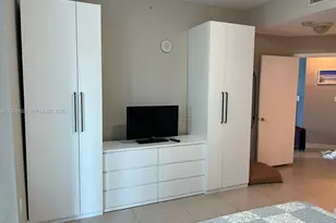 1111 SW 1st Ave, Miami, FL 33130 - Photo 21