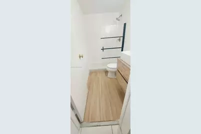 200 NE 12th Ave #3E, Hallandale Beach, FL 33009 - Photo 17