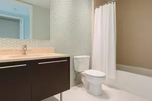 1900 N Bayshore Dr, Miami, FL 33132 - Photo 39