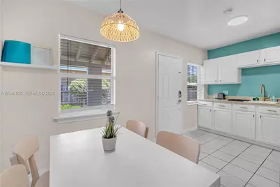 261 SW 15th St #2, Dania Beach, FL 33004 - Photo 11