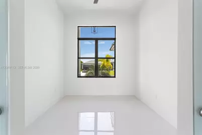10 SW 33rd Ave, Other City - In The State Of Florida, FL 33991 - Photo 9