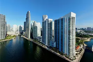 325 S Biscayne Blvd, Miami, FL 33131 - Photo 27