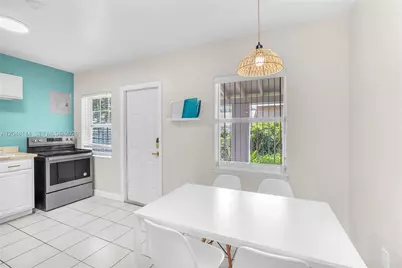 261 SW 15th St #3, Dania Beach, FL 33004 - Photo 15