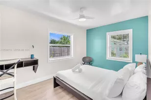 261 SW 15th St, Dania Beach, FL 33004 - Photo 7