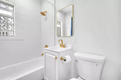 261 SW 15th St #3, Dania Beach, FL 33004 - Photo 9