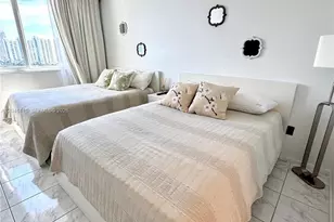 300 Bayview Dr, Sunny Isles Beach, FL 33160 - Photo 13