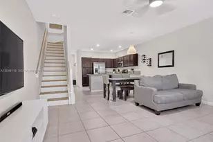 5918 NW 56th Pl, Tamarac, FL 33319 - Photo 17
