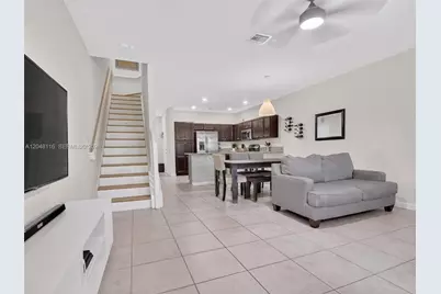 5918 NW 56th Pl, Tamarac, FL 33319 - Photo 19