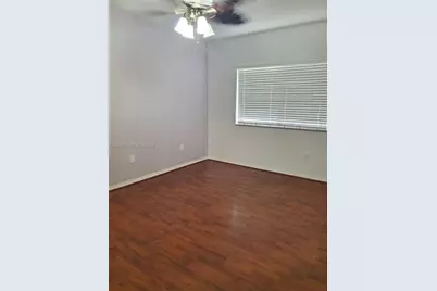 7834 Catalina Cir #7834, Tamarac, FL 33321 - Photo 17