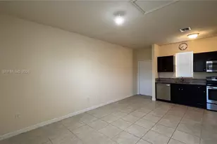 17170 SW 93rd St, Miami, FL 33196 - Photo 5