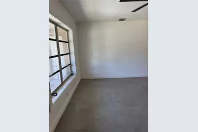 1281 NE 209th Ter, Miami, FL 33179 - Photo 3