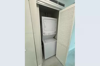 460 NE 28th St #1907, Miami, FL 33137 - Photo 13