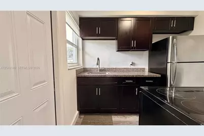 115 NW 118th St #115, Miami, FL 33168 - Photo 9