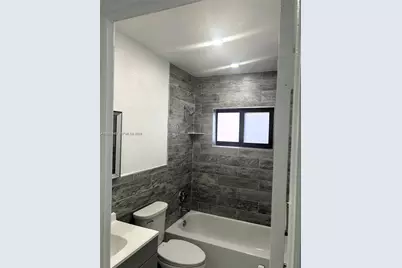 13987 NE 2nd Ave #8-2-3, Miami, FL 33161 - Photo 9