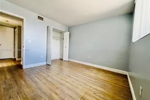 8231 NW 8th St, Miami, FL 33126 - Photo 5