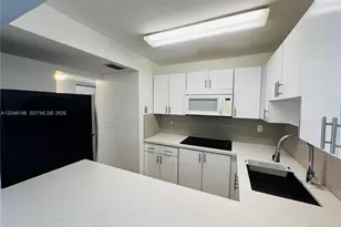 8231 NW 8th St, Miami, FL 33126 - Photo 3