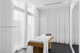 2000 Metropica Wy, Sunrise, FL 33323 - Photo 15