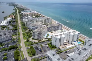 3560 S Ocean Blvd, South Palm Beach, FL 33480 - Photo 25