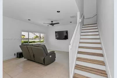 4941 SW 32nd Ter, Dania Beach, FL 33312 - Photo 15