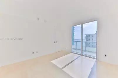 1300 Brickell Bay Dr #1206, Miami, FL 33131 - Photo 11