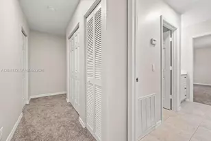 1542 N Lawnwood Cir, Fort Pierce, FL 34950 - Photo 29