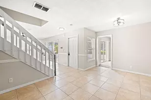 1542 N Lawnwood Cir, Fort Pierce, FL 34950 - Photo 9