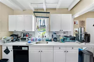 1300 S 20th Ave, Hollywood, FL 33020 - Photo 11