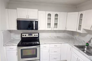2025 NE 164th St, North Miami Beach, FL 33162 - Photo 7