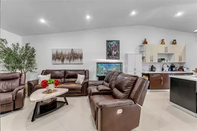 25808 SW 127th Ct Cir, Homestead, FL 33032 - Photo 7