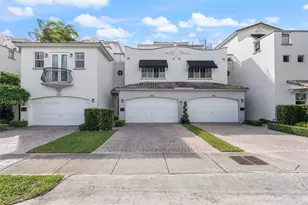 1772 NE 9th St, Fort Lauderdale, FL 33304 - Photo 1