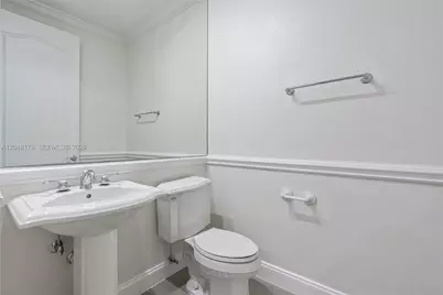 1772 NE 9th St #7, Fort Lauderdale, FL 33304 - Photo 9