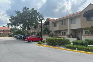 7885 NW 7th Ct, Plantation, FL 33324 - Photo 3