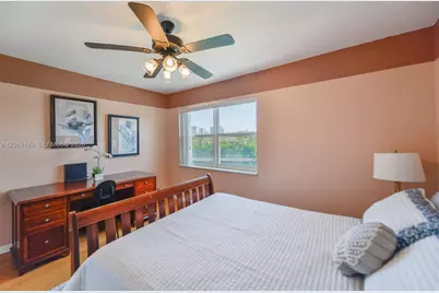 401 Golden Isles Dr #312, Hallandale Beach, FL 33009 - Photo 31