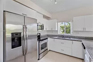 2782 SW 33rd Ave, Miami, FL 33133 - Photo 11
