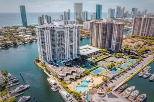 19707 Turnberry Way, Aventura, FL 33180 - Photo 3